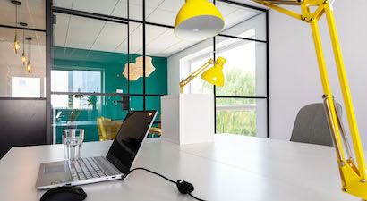 Een eigen bureau in de flexibele kantoorruimte van Flexy Workspace